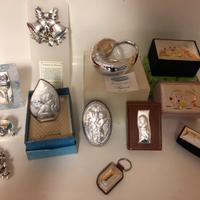 Soprammobili, scatole e oggetti in argento