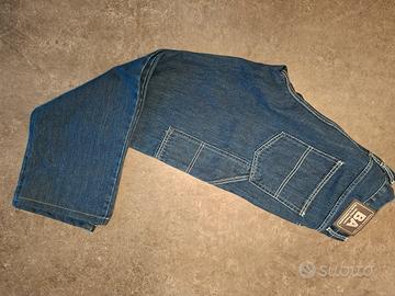 Jeans con porta metro taglia 52