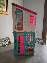 Set gioco completo: casa, camper e auto di Barbie