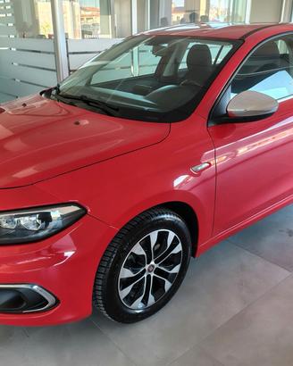 Fiat Tipo 1.6 Mjt S&S 5 porte Mirror