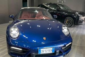 Porsche 911 Carrera 4S