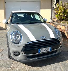 Mini Cooper f56 automatica 65000km