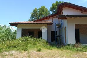 PORZIONE DI BIFAMILIARE A ALATRI