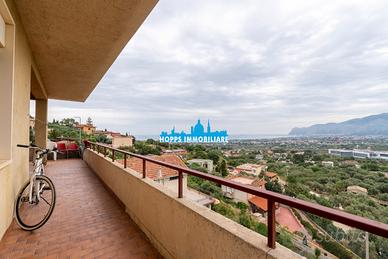 Villagrazia di Carini, Via Costa terrazzoto 4vani