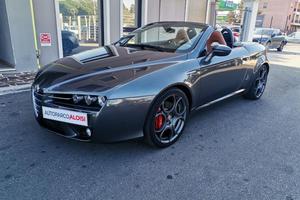 Alfa Romeo Spider 1750 TBi