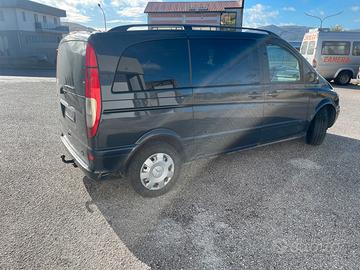 Mercedes Viano 2.2