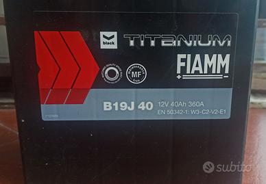 batteria per auto FIAMM black TITANIUM B19J 40