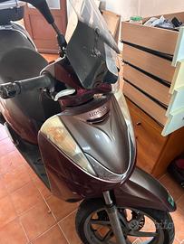 Scooter SH 300i