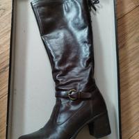 Stivali Nero Giardini mod. Paranà