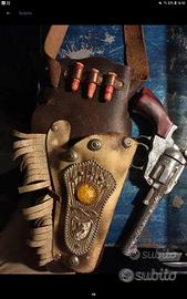 pistola cowboy fodera e cintura anni 60 giocattolo