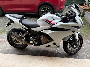 Honda CBR 500 2016