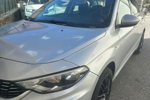 Fiat tipo 1,6 mjt 2016 (120 cv)