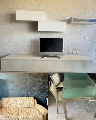 ARREDAMENTO COMPLETO CASA