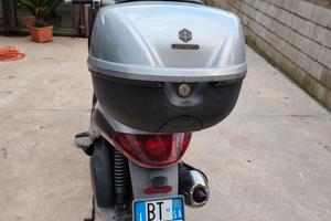 SCOOTER  BEVERLY 200