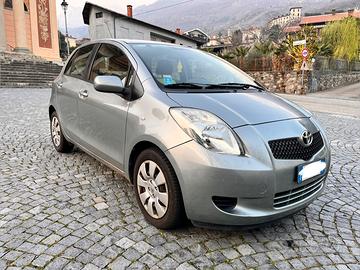 Toyota Yaris 2006