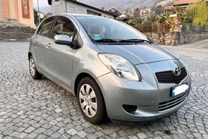 Toyota Yaris 2006