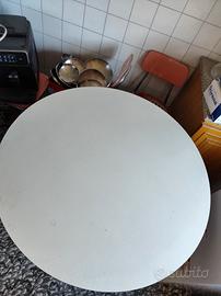 tavolo rotondo 