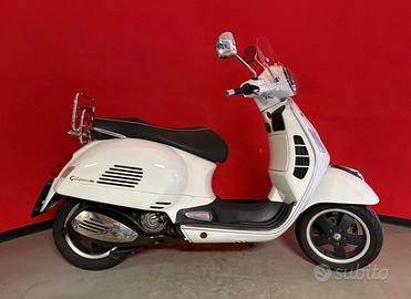 Vespa GTS 300 Super