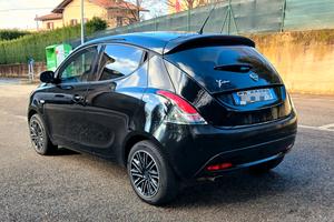 lancia ypsilon 1.2 benzina 5p 