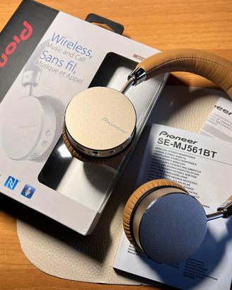 Cuffie bluetooth Pioneer connessione cellulare