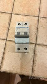 Interruttore magnetotermico bipolare Hager 
