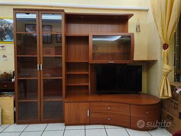 Mobile Salotto con vetrina