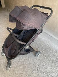 Passeggino gemellare