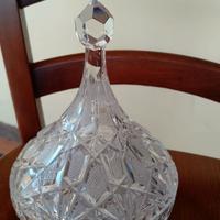 Elegante Bonbonnière / Portacaramelle in Cristallo