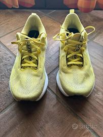 Asics Novablast 5 gialle
