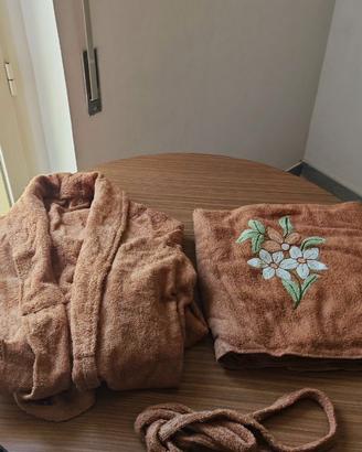 Set Accappatoio Vintage 50 e Telo Bagno Cotone 