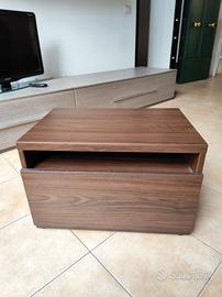 Comodino con un cassetto 