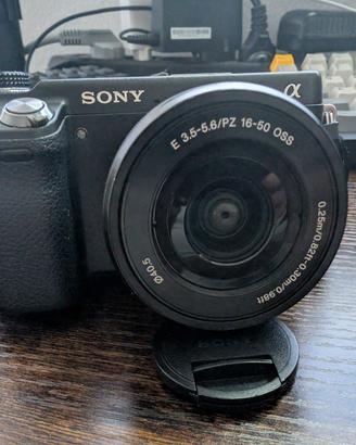 Mirrorless Sony NEX-6 kit 16-50 + accessori
