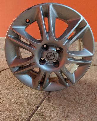 4 cerchi in lega 16 pollici originali Opel