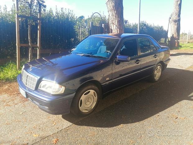 MERCEDES C180 km 22000 originali