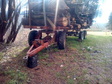 Rimorchio forestale trazionato