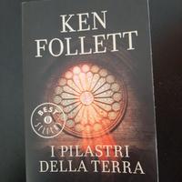 Libro I pilastri della terra di Ken Follett