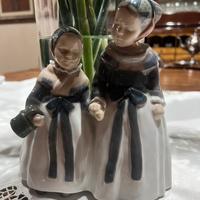 Statuina Royal Copenhagen Coppia Amager 1316