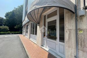 MULTILOCALE A ALBISOLA SUPERIORE