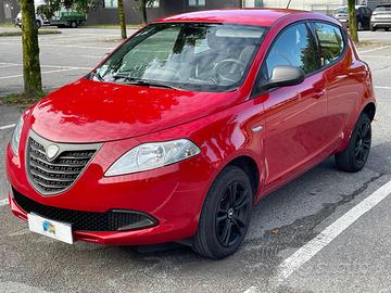 LANCIA Ypsilon 0.9 TwinAir 85 CV 5 porte Metano