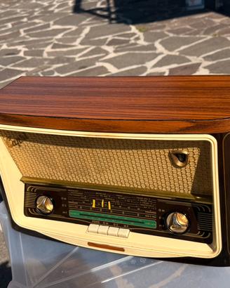 Radio Mivar Capri UCM571