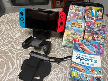Nintendo switch + accessori + 5 giochi