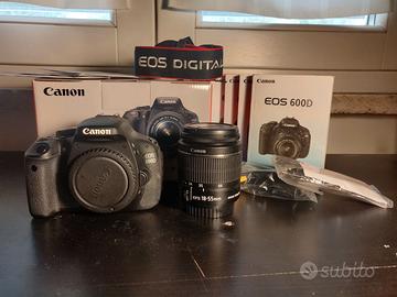 Reflex Canon EOS 600D KIT ef-s 18-55is + accessori