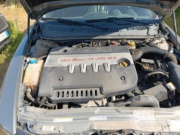 alfa romeo 156 1.9 JTD 150cv anno 2005 - 222000 km