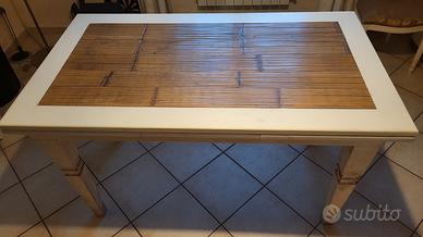Tavolo in legno, estendibile + 4 sedie