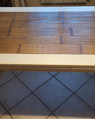 Tavolo in legno, estendibile + 4 sedie