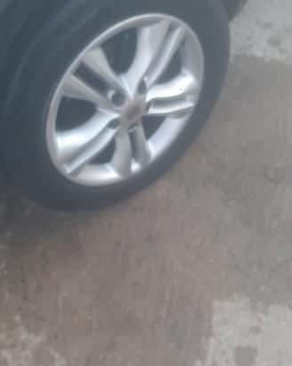 Cerchi 17 originali  qashqai  j10  più  gomme