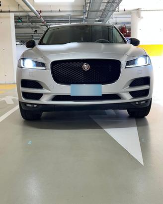 JAGUAR F-PACE 180CV