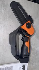 Mini motosega. Senza Batteria