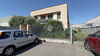 CAPANNONE A VIGEVANO