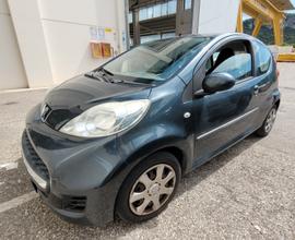 Peugeot 107 - 2010